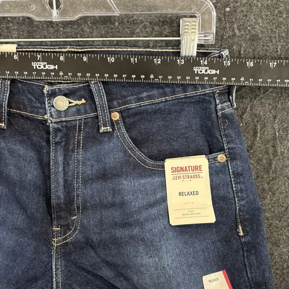 Signature Levi Strauss Jeans Men's 29x30 Blue Relaxed Straight Dark Wash Denim
